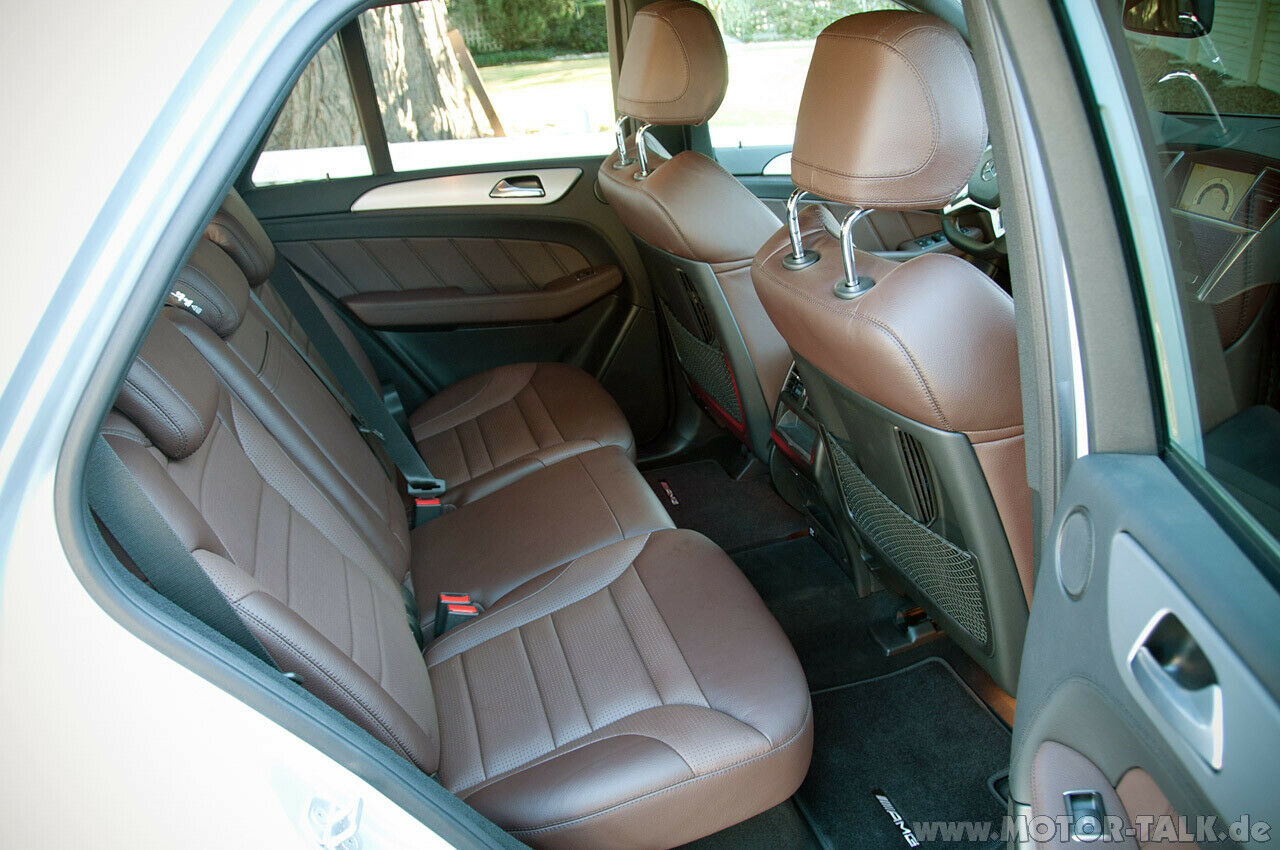 ML W166 Edition 1 in designo maron?