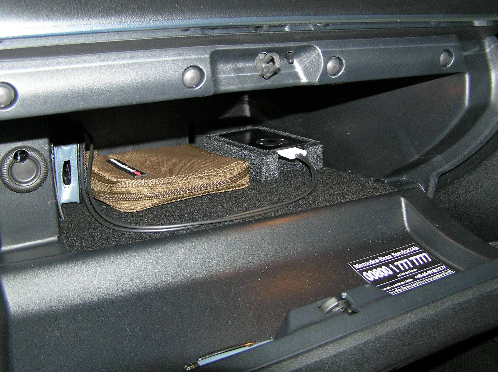 IPodInterface Mercedes BKlasse W245 170 von dirk_aw Fahrzeuge