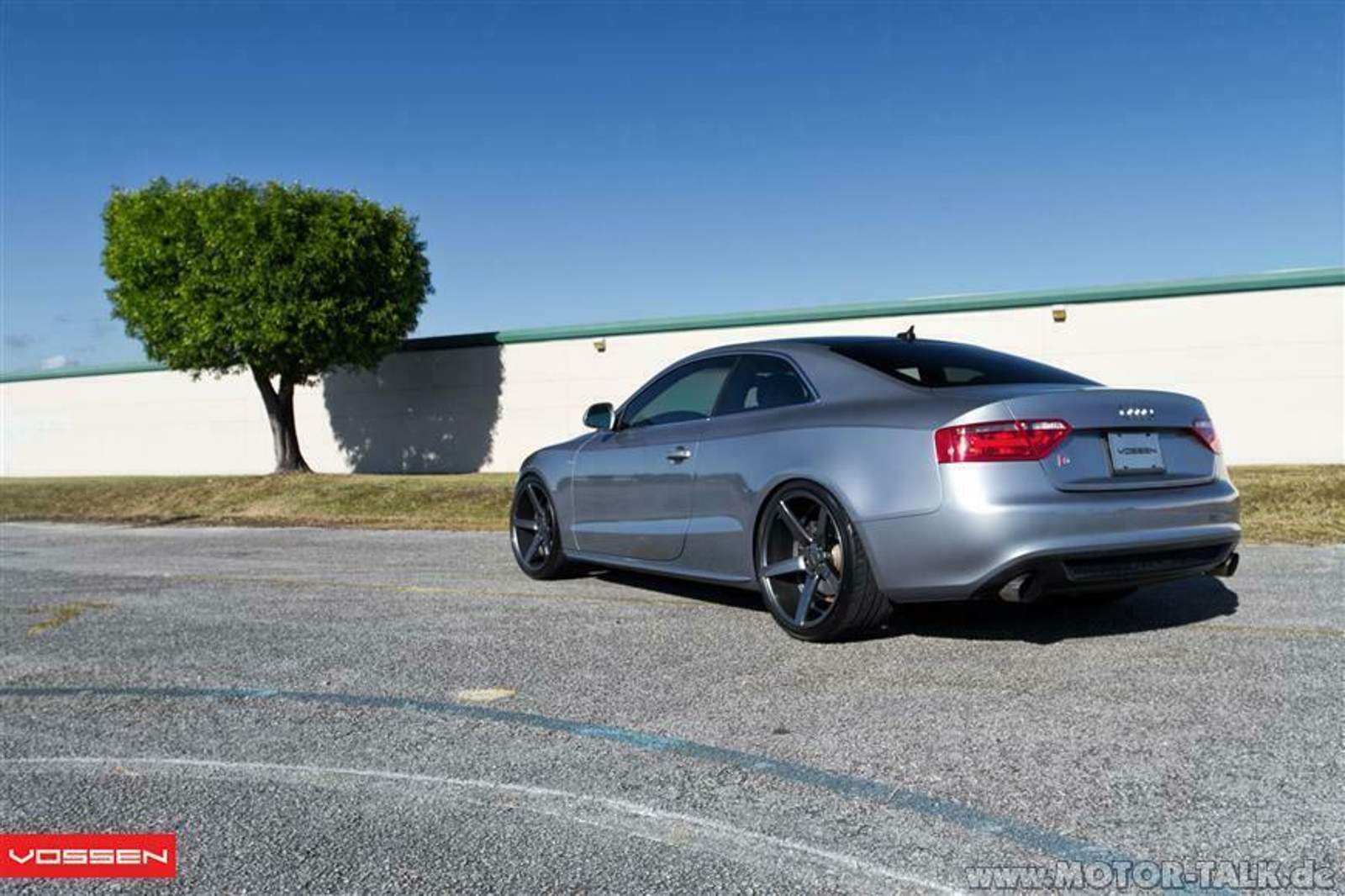 l-audi-a4-vvscv3-b47