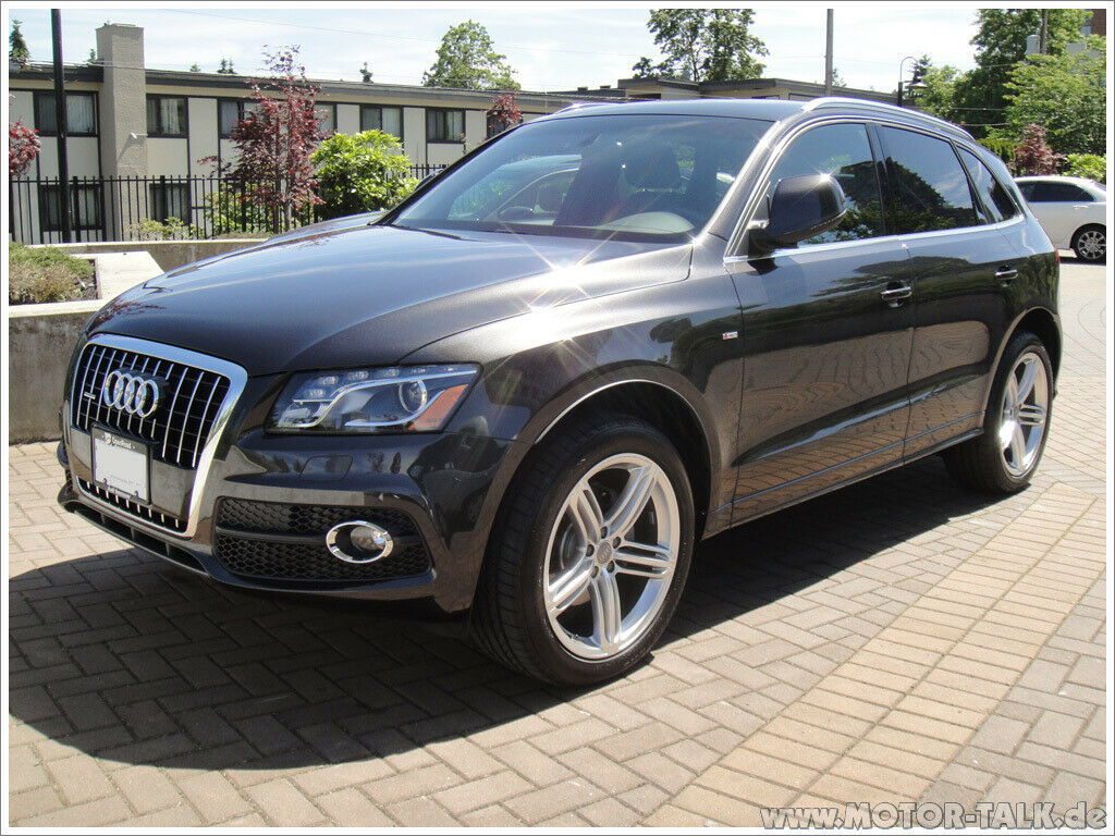 Audi Q5 Lavagrau
