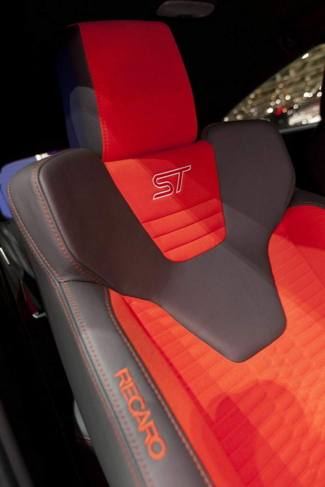 Fiesta St Innenraum:  Die Besten Deals Deutschlands! - 4ei23t1