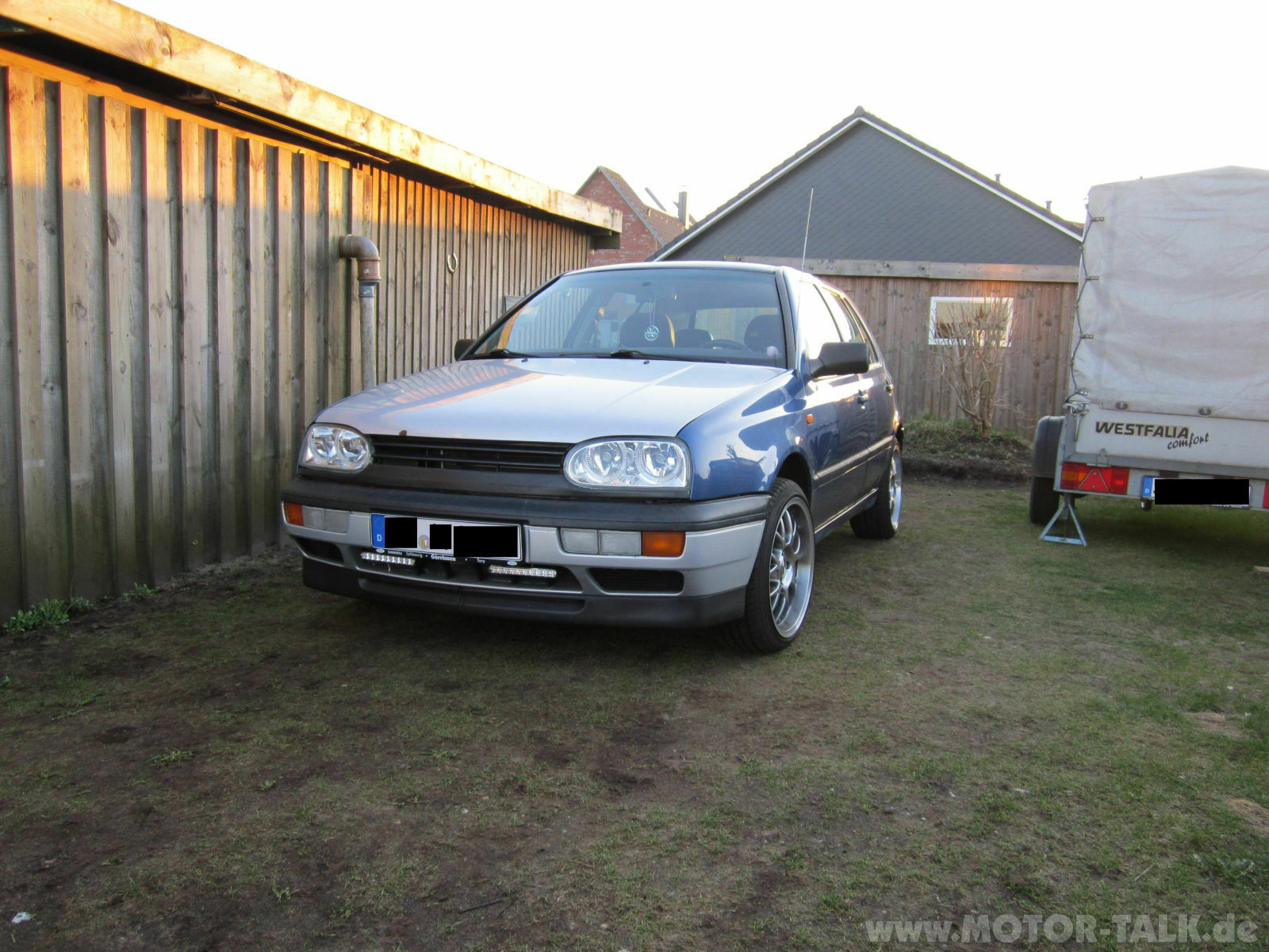 oeoe-4444443853067856507