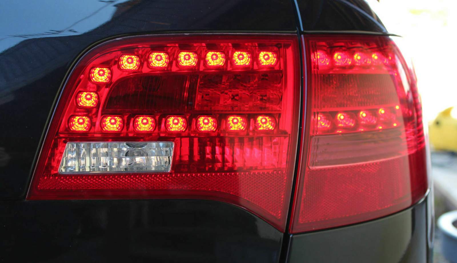Audi A6 4f Avant Rückleuchten Ausbauen Anleitung LED-Rückleuchten : Audi A6 4F (C6) 2.0 TDI Avant von Dieselkanne