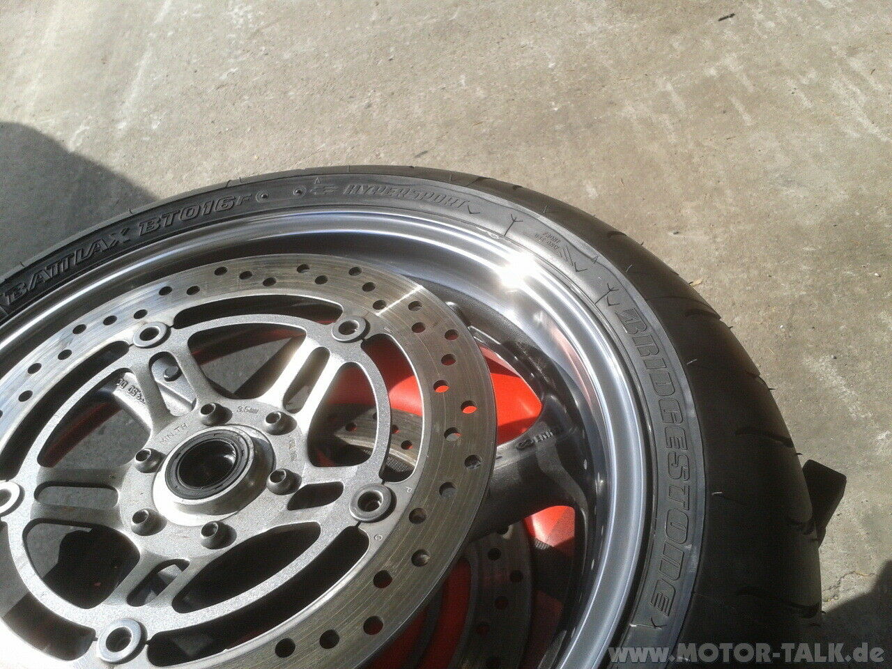 Wer macht was im Augenblick