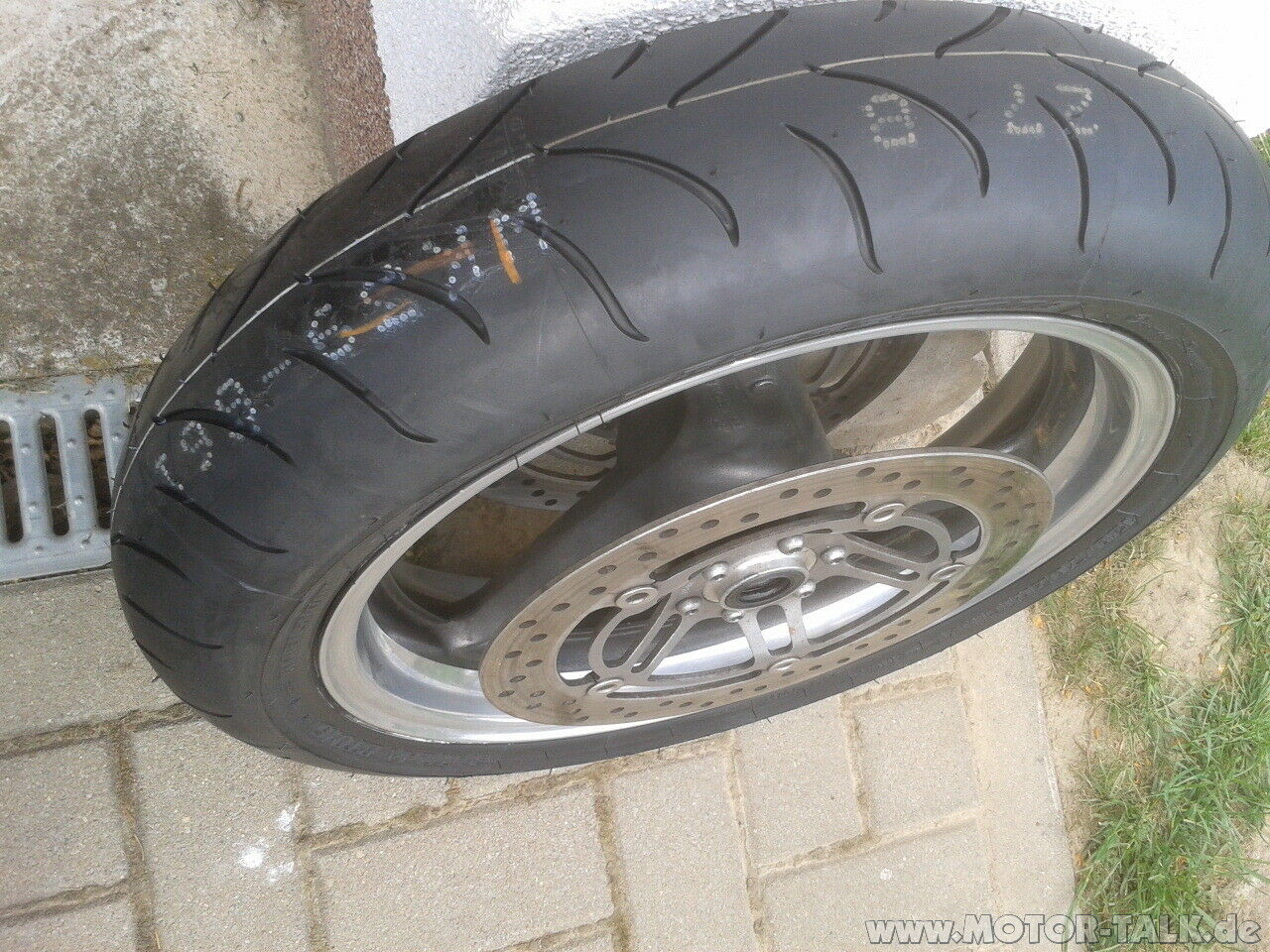 Wer macht was im Augenblick