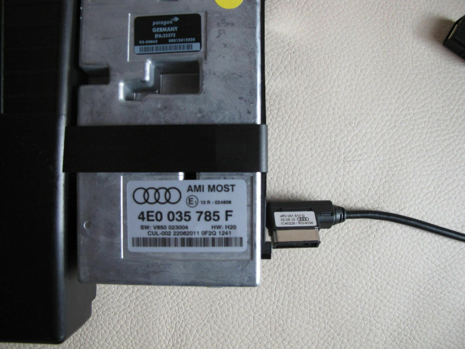 AUDI AMI Audi Music Interface (4E0 035 785 F) für A4 A5 A6 A8 Q7 Biete