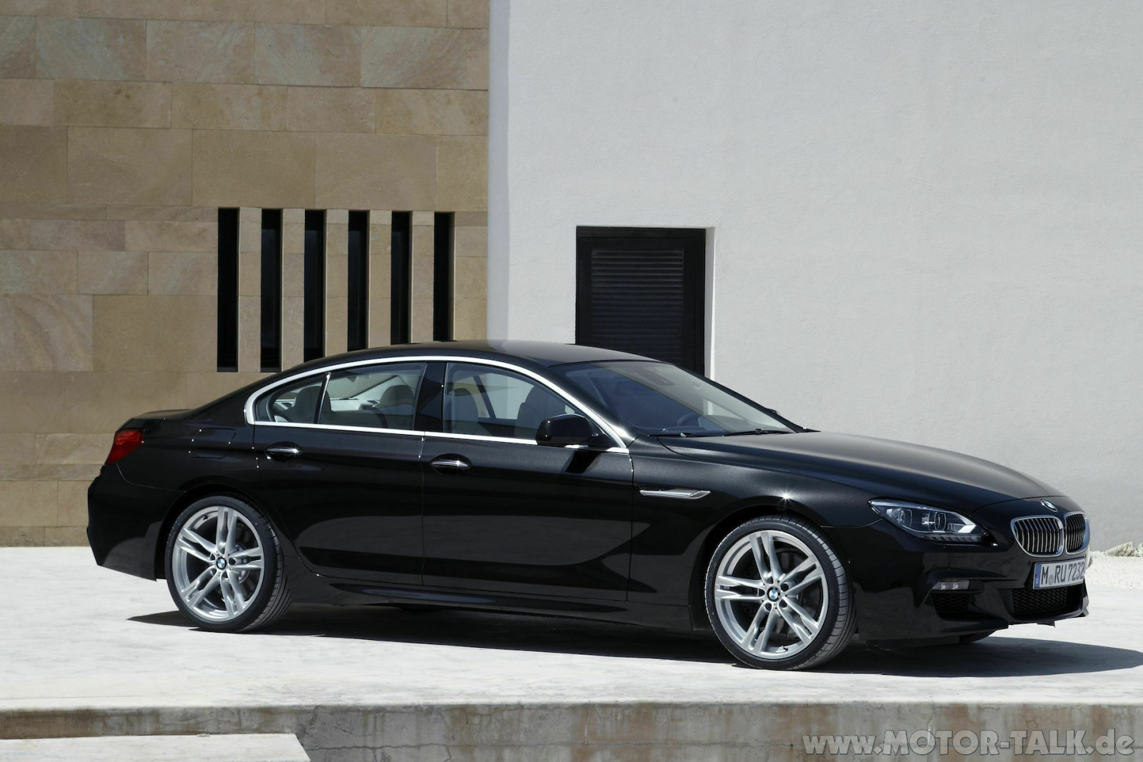 Erste Fahrt im BMW, den Väter lieben und Mütter akzeptieren