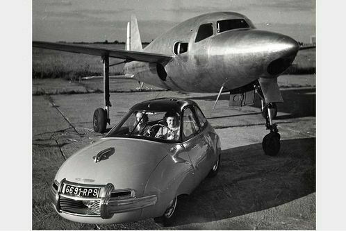 Ein Auto wie ein Alien