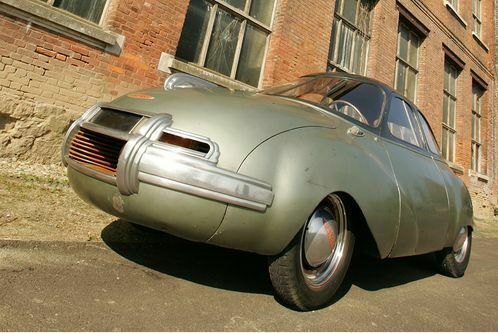 Ein Auto wie ein Alien