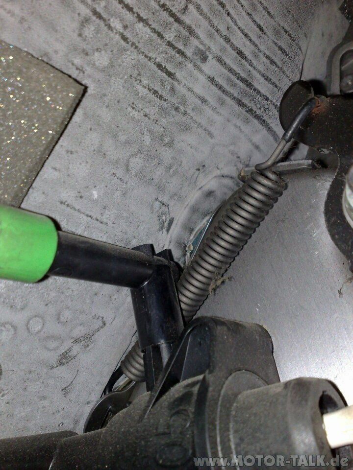 Focus 1,6i Zetec Geht aus beim gasgeben