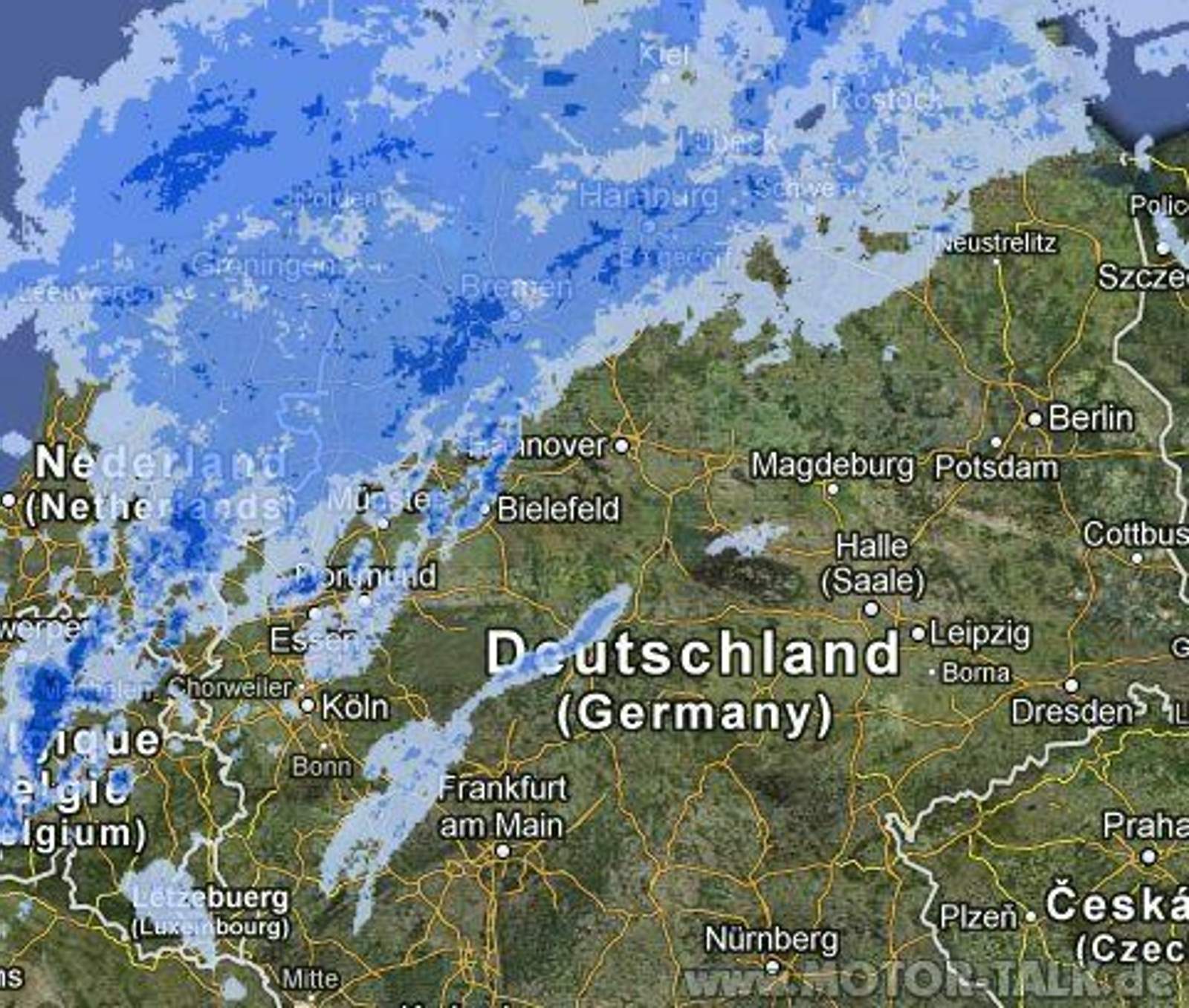 regenfront-am-sonntagmorgen