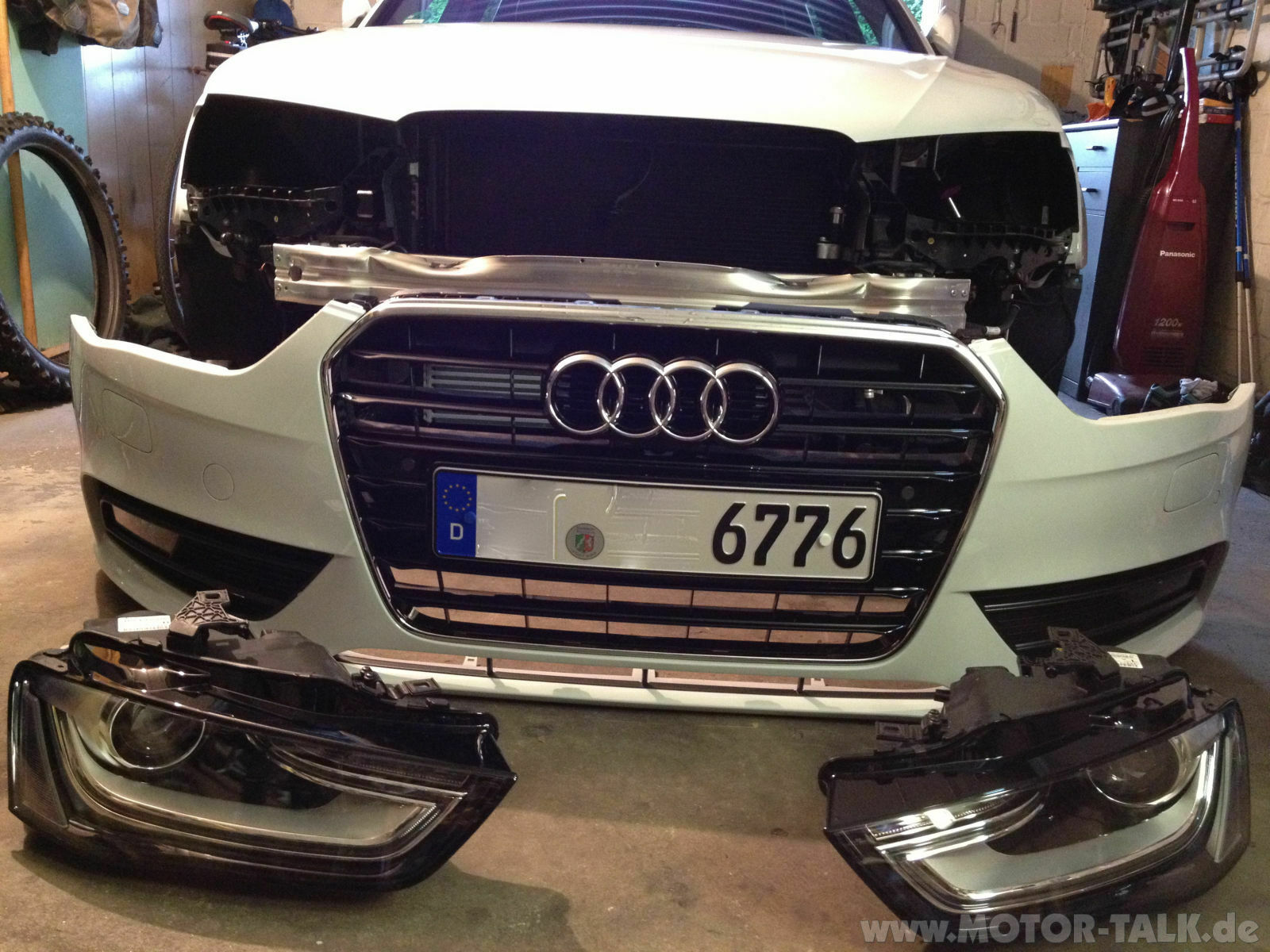 FL Grill / SFG in schwarz hochglänzend oder Optik Paket