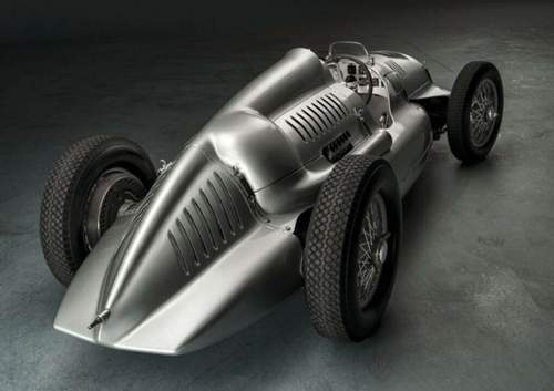 Gewann 1939 in Frankreich & Jugoslawien