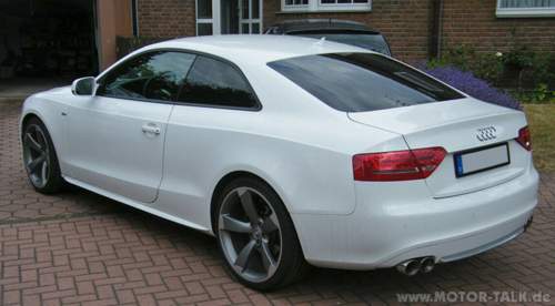 Audi-5-arm-rotor-design-in-titanoptik-5627107415088242840