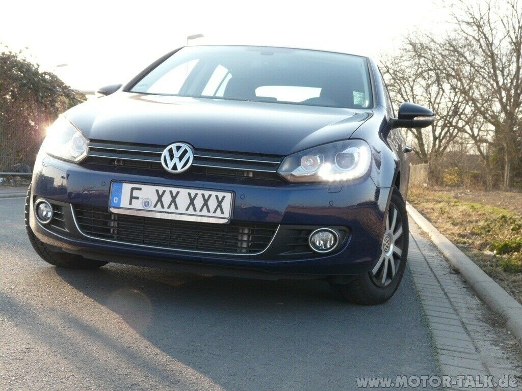 Chromleisten im Golf 6 Style (Grill)