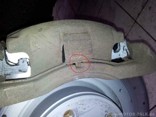 Ohne Spange (falscher Belag)