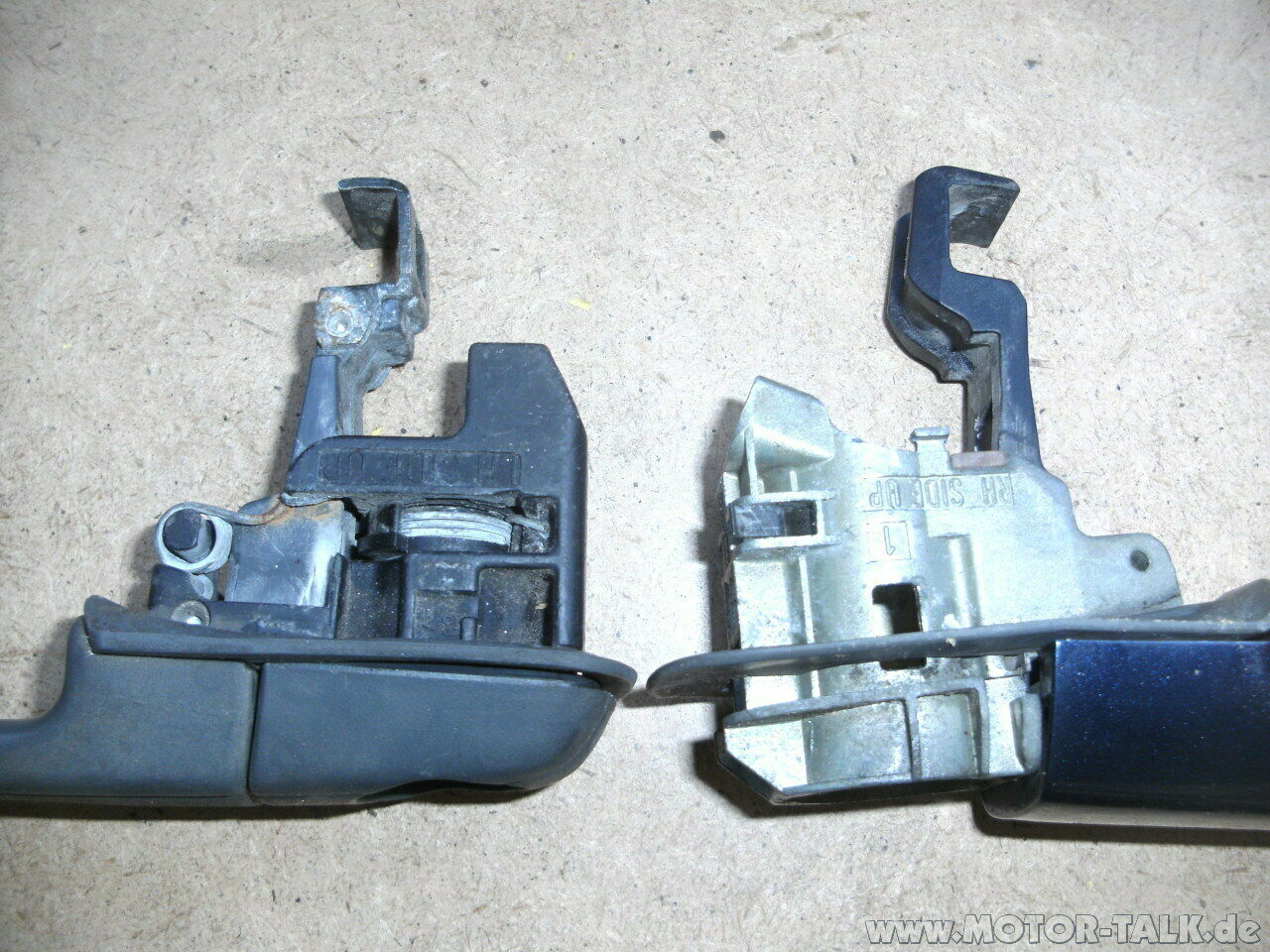 Lackierte Türgriffe am 850