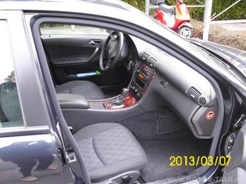 Biete C-Klasse W203 Vormopf : Biete