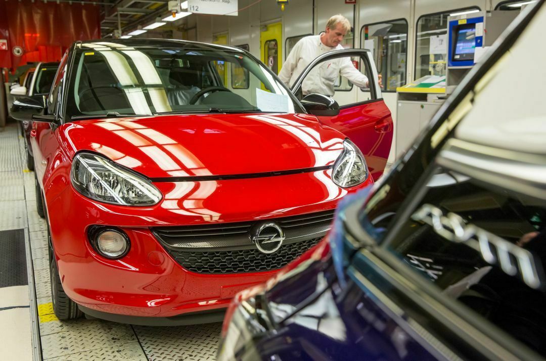 Belegschaft sagt ja zum Opel-Plan