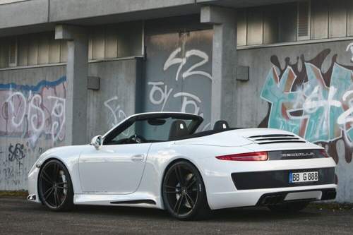 Das Tuning von Gemballa umfasst auch eine neue R&uuml;ckansicht