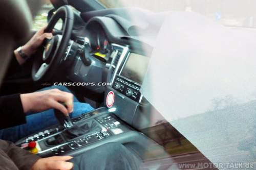 New-porsche-macan-inside-out-23
