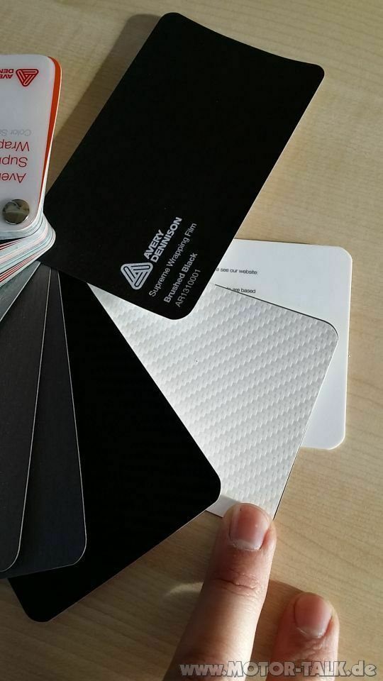 Allroadtürleisten am Facelift anbringen