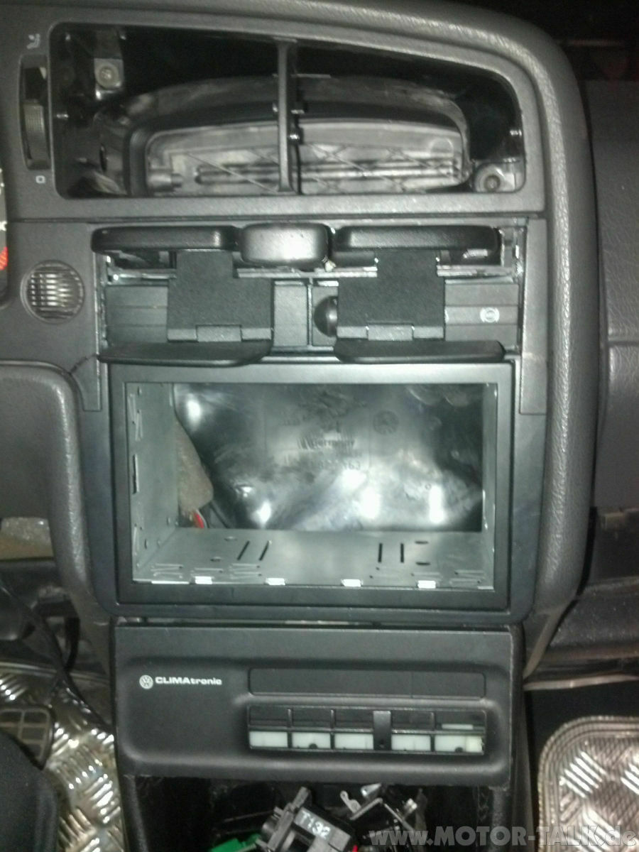 Passat 35i B4 Facelift Doppel-Din & Getränkehalter