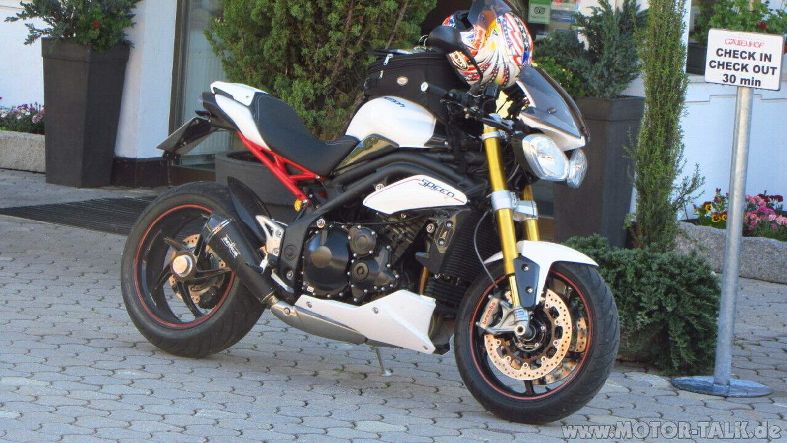 Kettensatz Triumph Speed Triple 1050 R - DID X-Ring Kette Gold 108 Glieder