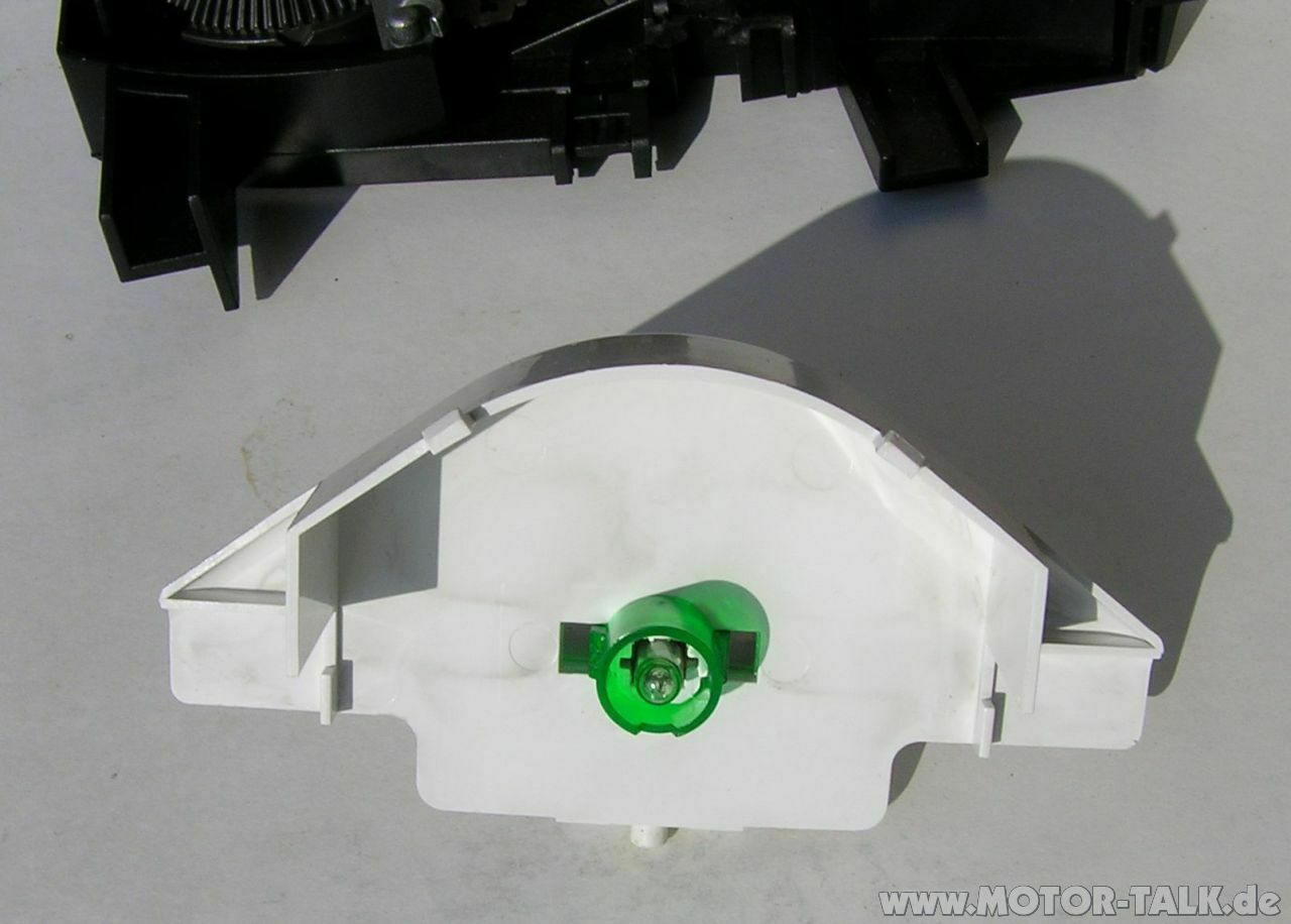 Bleuchtung Heizung LED rund statt 1,2W - warum geht das nicht?