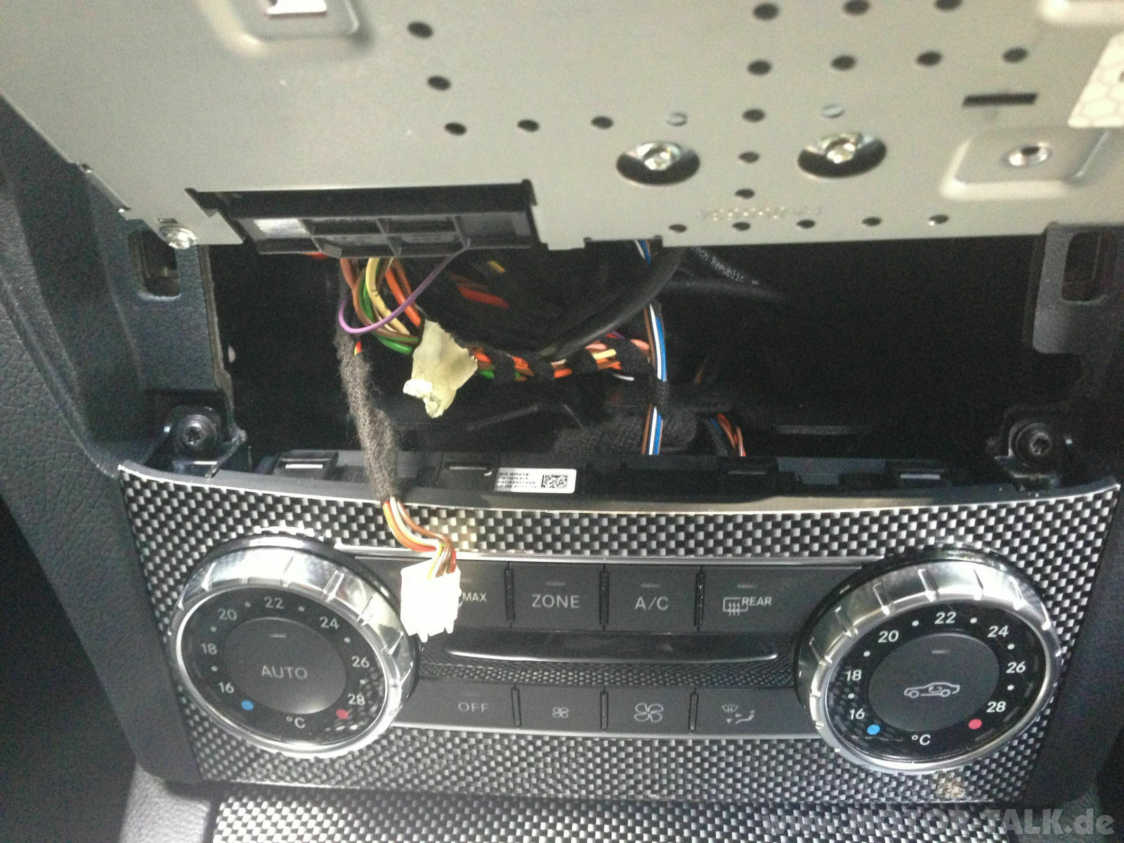 Einfache und günstge Lösung für die Mittelkonsole