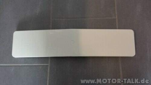Bearbeitete Kennzeichenträgerplatte