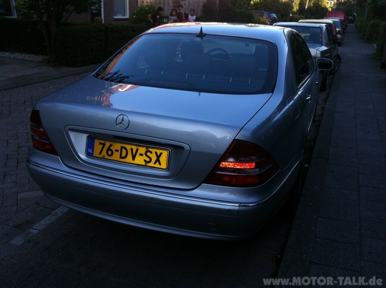 S-Klasse: "Heckdeckelkennzeichnung" - wer kennzeichnet mit?