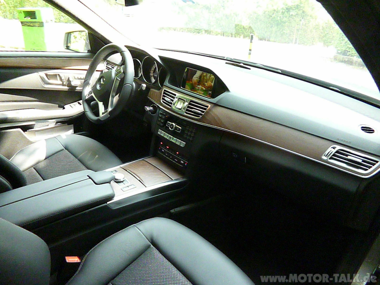 E250 CDI Stoff Avantgarde Grenoble/Artico, Esche schwarz glänzend