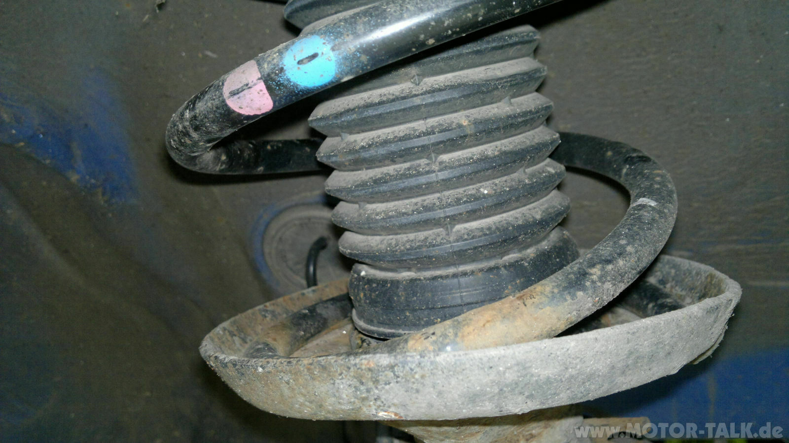 Stumpfer lauter schlag beim einlenken audi a3