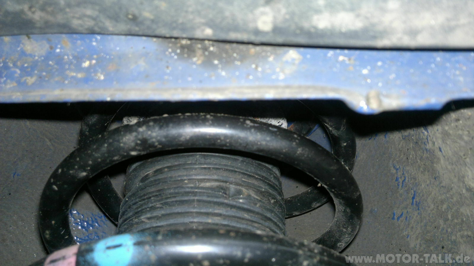 Stumpfer lauter schlag beim einlenken audi a3