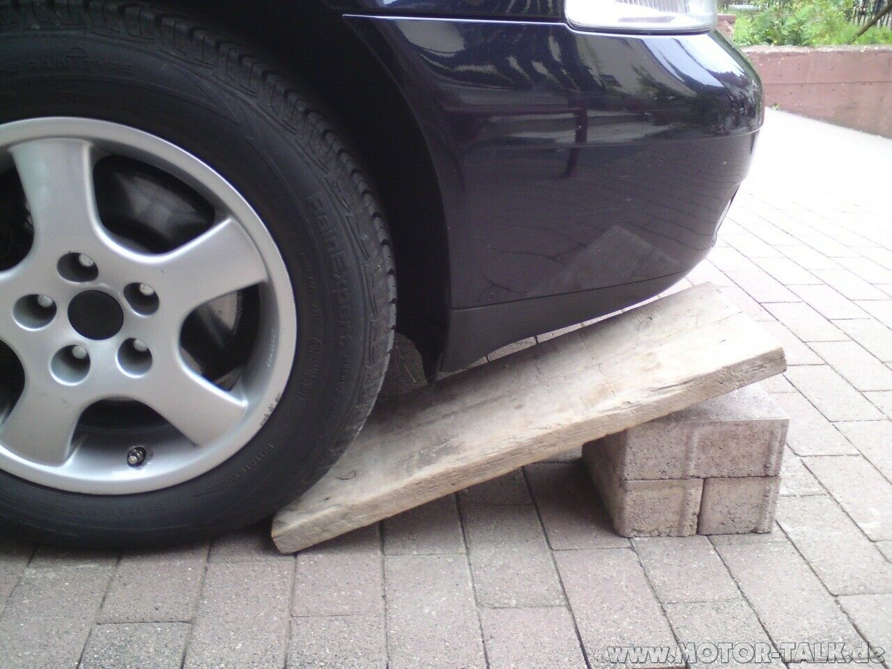 Audi A4 B5: Starkes Knacken nach Querlenker- und Spurstangenkopfwechsel