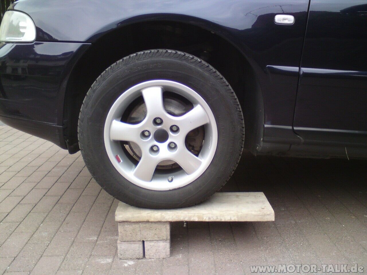 Audi A4 B5: Starkes Knacken nach Querlenker- und Spurstangenkopfwechsel