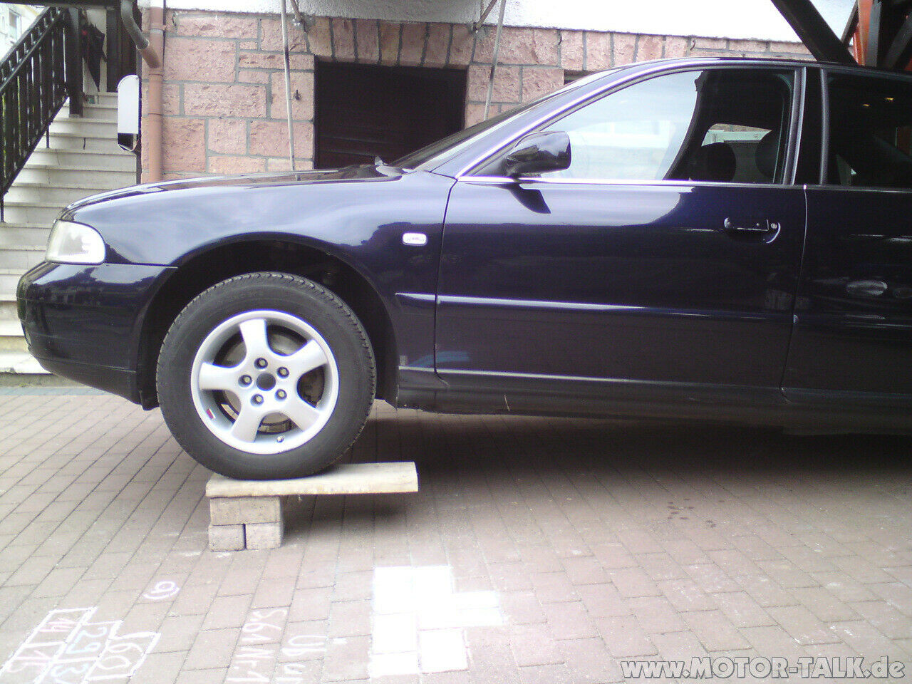 Audi A4 B5: Starkes Knacken nach Querlenker- und Spurstangenkopfwechsel