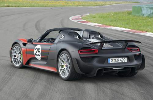 Der Porsche 918 Spyder leistet 887 PS