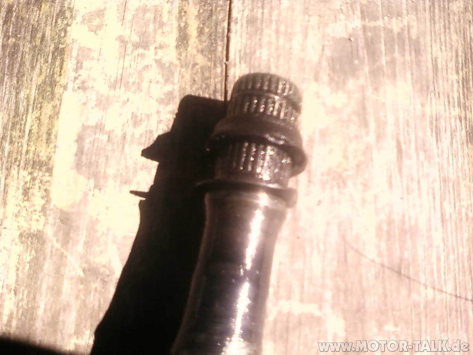 Antriebswellengelenk springt raus nach Montage des ATU-Gelenkmanschettensatzes aus der Welle