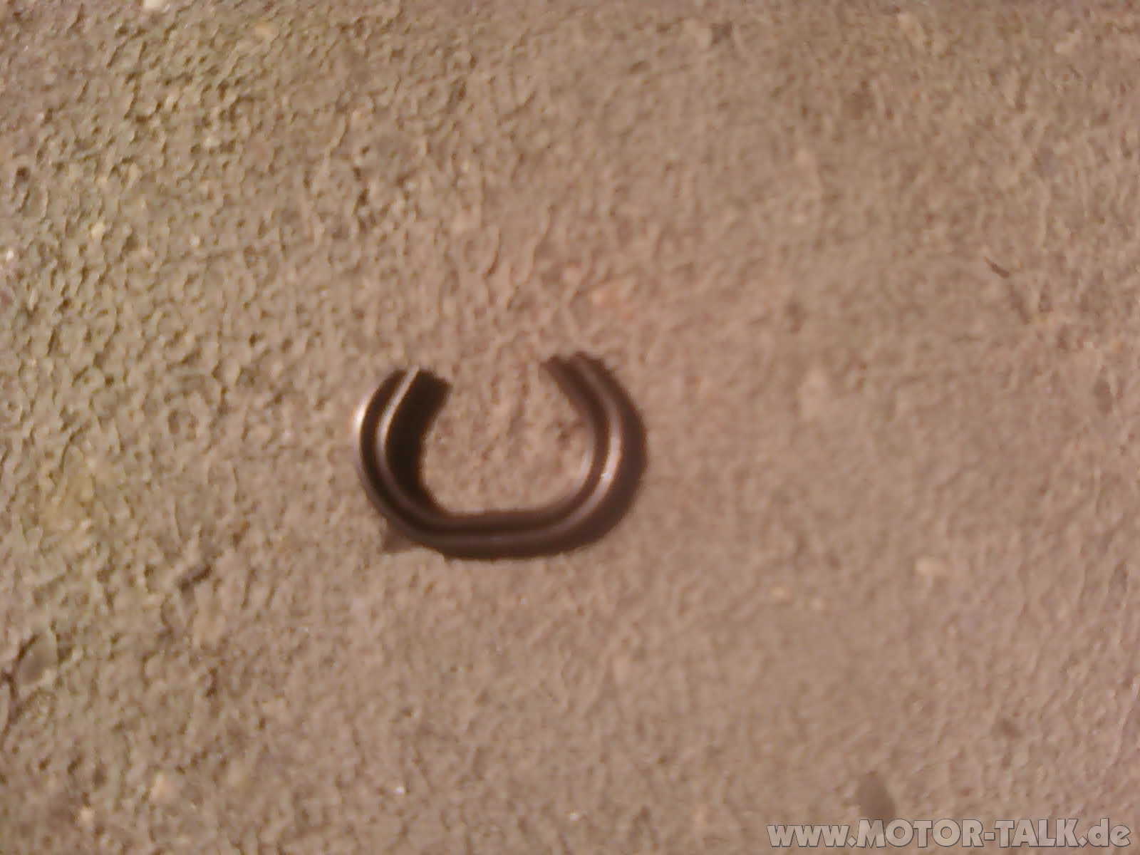 Antriebswellengelenk springt raus nach Montage des ATU-Gelenkmanschettensatzes aus der Welle