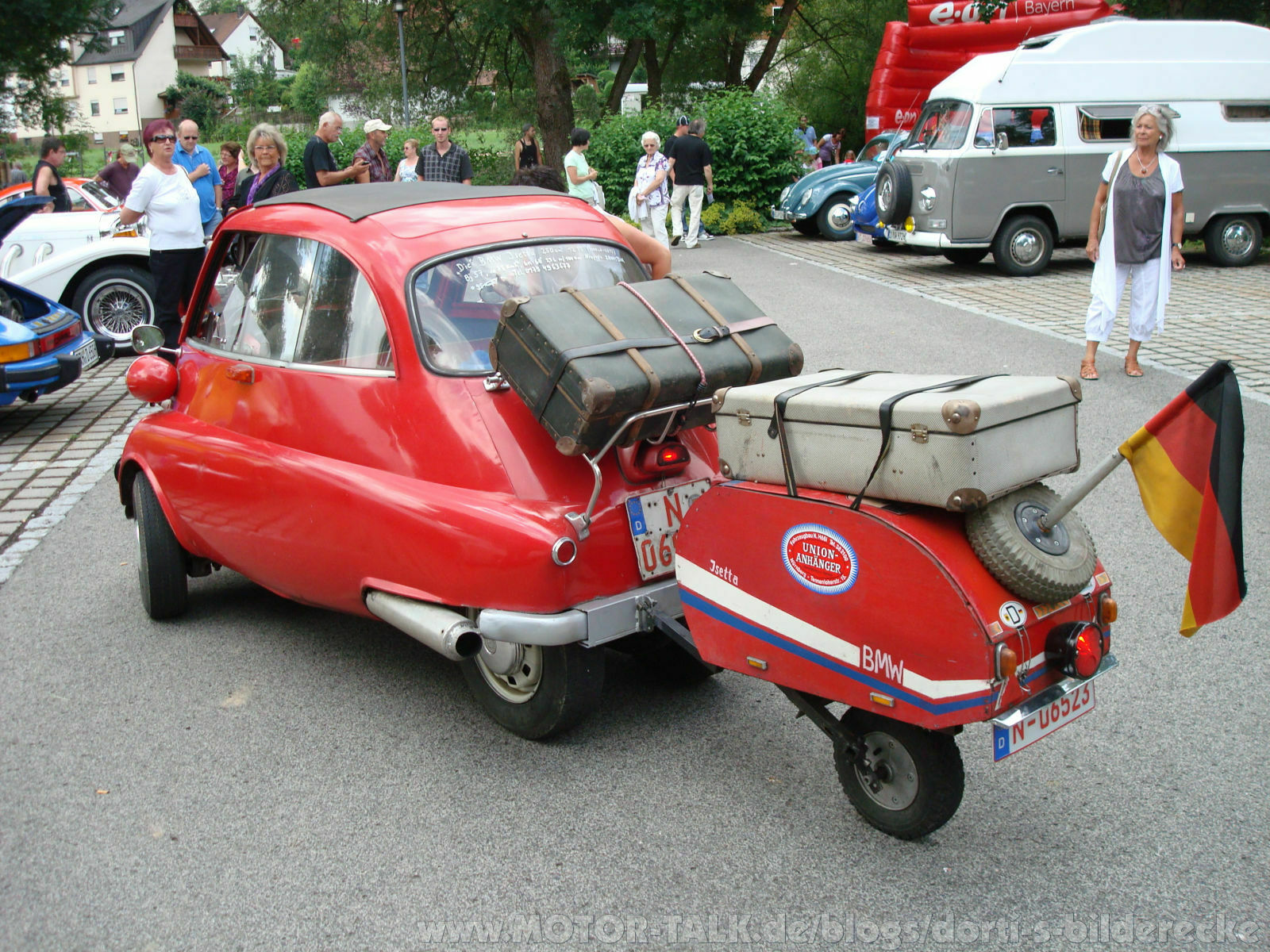 BMW Isetta m Anhänger : BMW Isetta 250/300 und BMW 600 - Der Retter ...