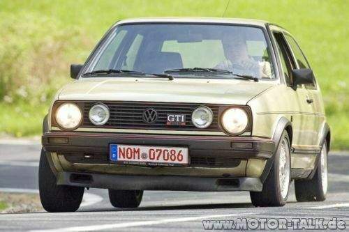 Gti-16-v-in-racing-green-met