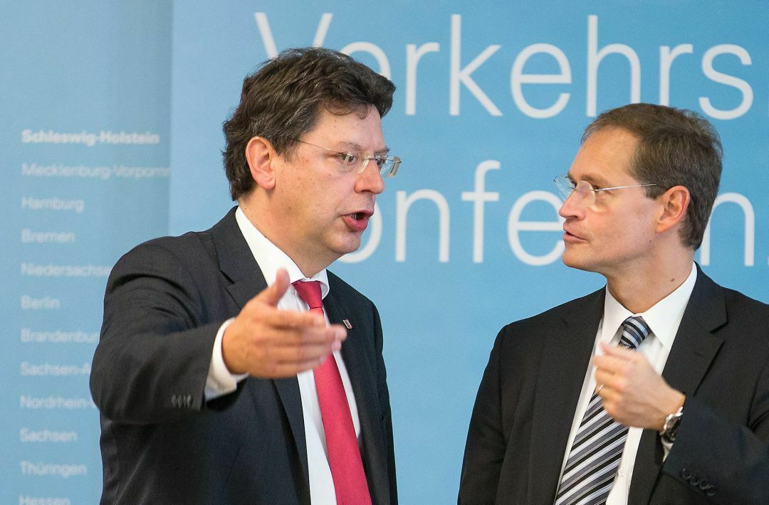 Auf der Verkehrsministerkonferenz: Die SPD-Politiker Michael M&uuml;ller (r., Verkehrssenator Berlin) und Reinhard Meyer (l., Schleswig-Holsteins Verkehrsminister)