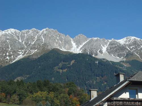 Blick-auf-die-nordkette-mit-Seegrube