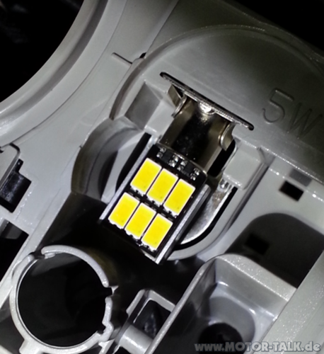 Hypron-6er-led-leseleuchte-eingebaut