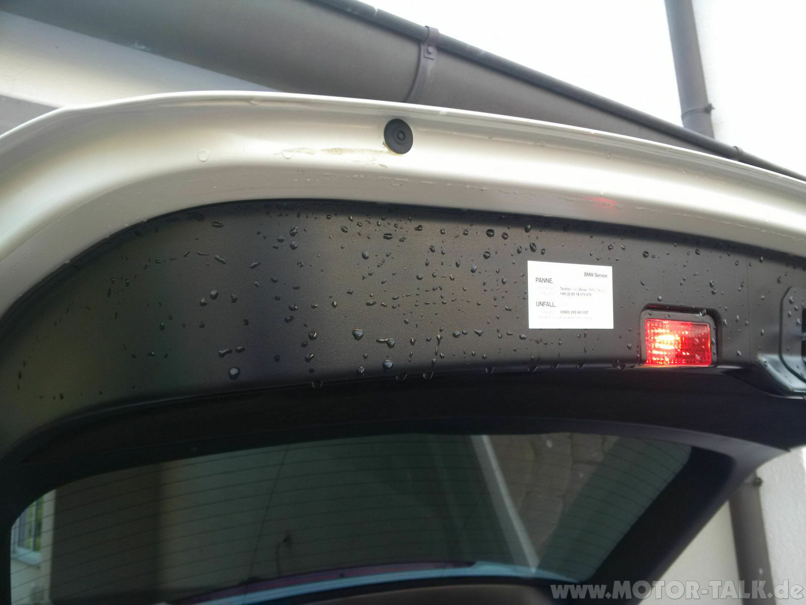 F11 | Wasser im Kofferraum