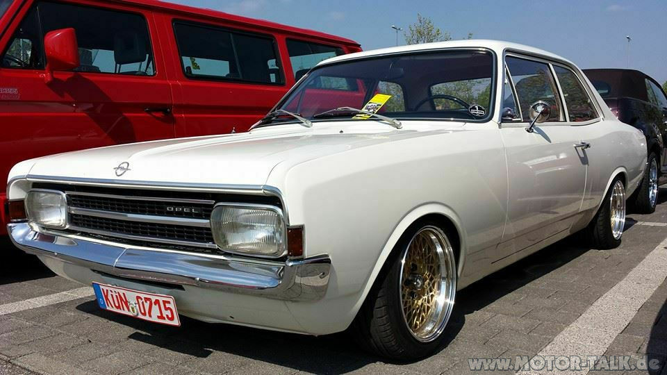 Impressionen: Wenn man versehentlich auf ein Oldtimertreffen stößt