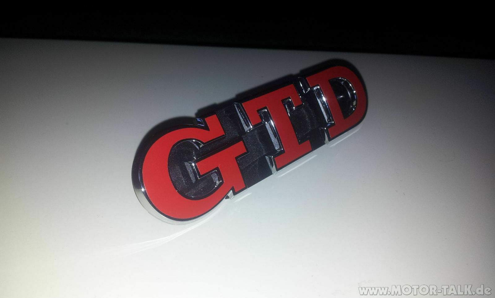 Was Bedeuten Die Roten Buchstaben Bei Vw Original VW Golf 7 / Golf VII GTD Kühlergrill Emblem mit roten