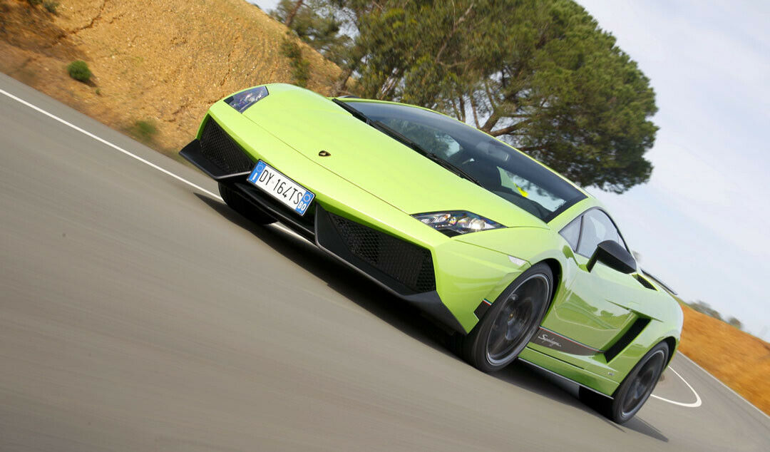 Leichter und schneller: Der Gallardo LP 570-4 Superleggera sprintet in 3,4 Sekunden von 0 auf 100 km/h